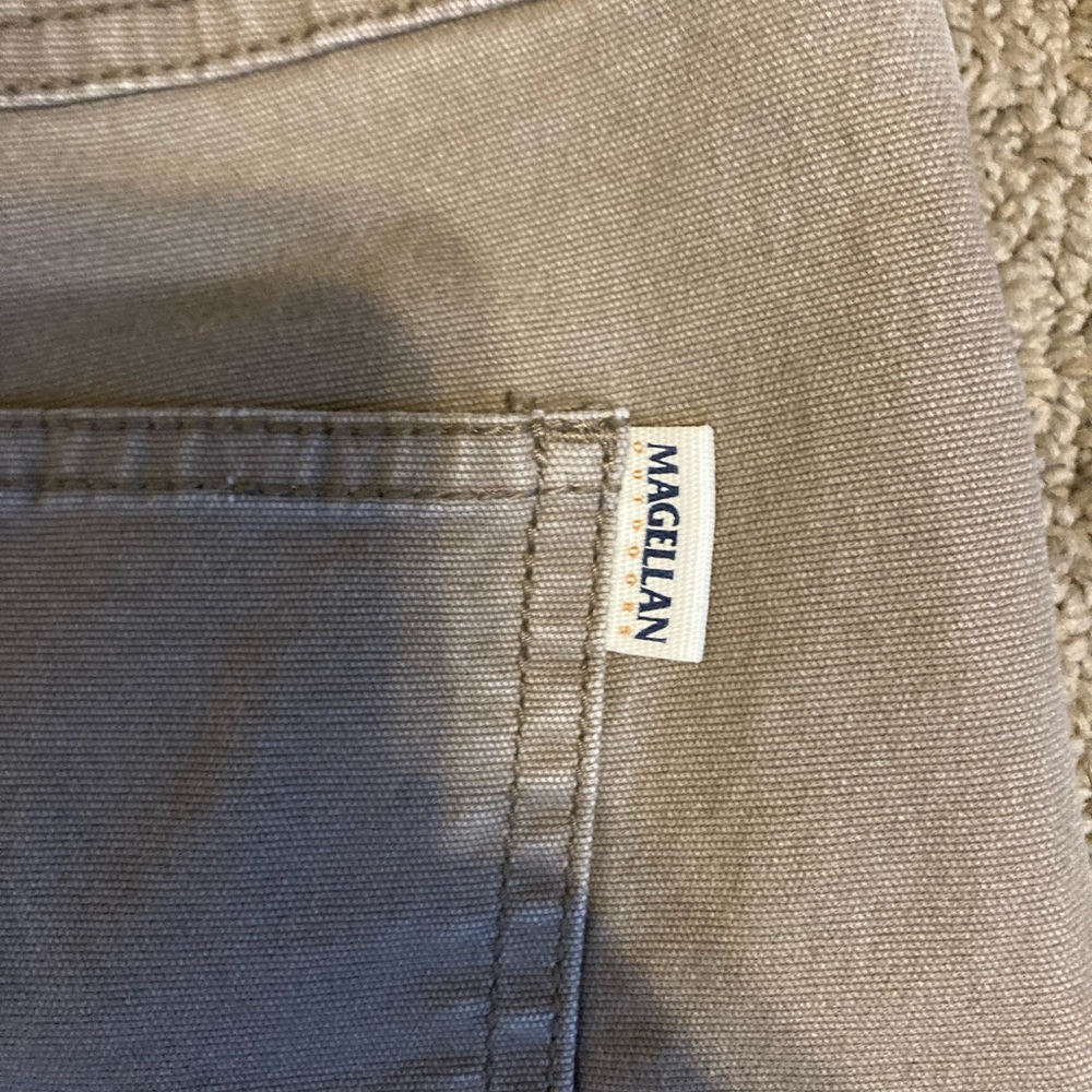Magellan khakis - Picture 3 of 5